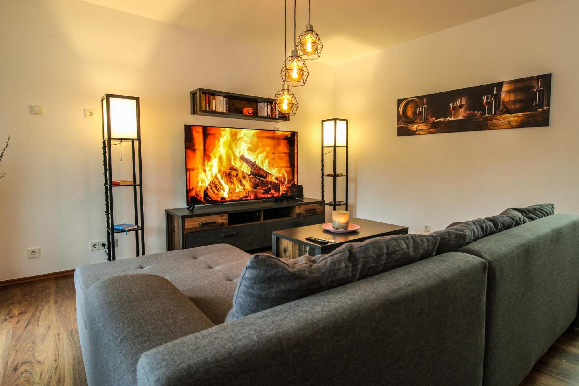 Moderne Fewo Sky Netflix Terrasse Burgblick Boxspringbett Waschtrockner Bullay Εξωτερικό φωτογραφία