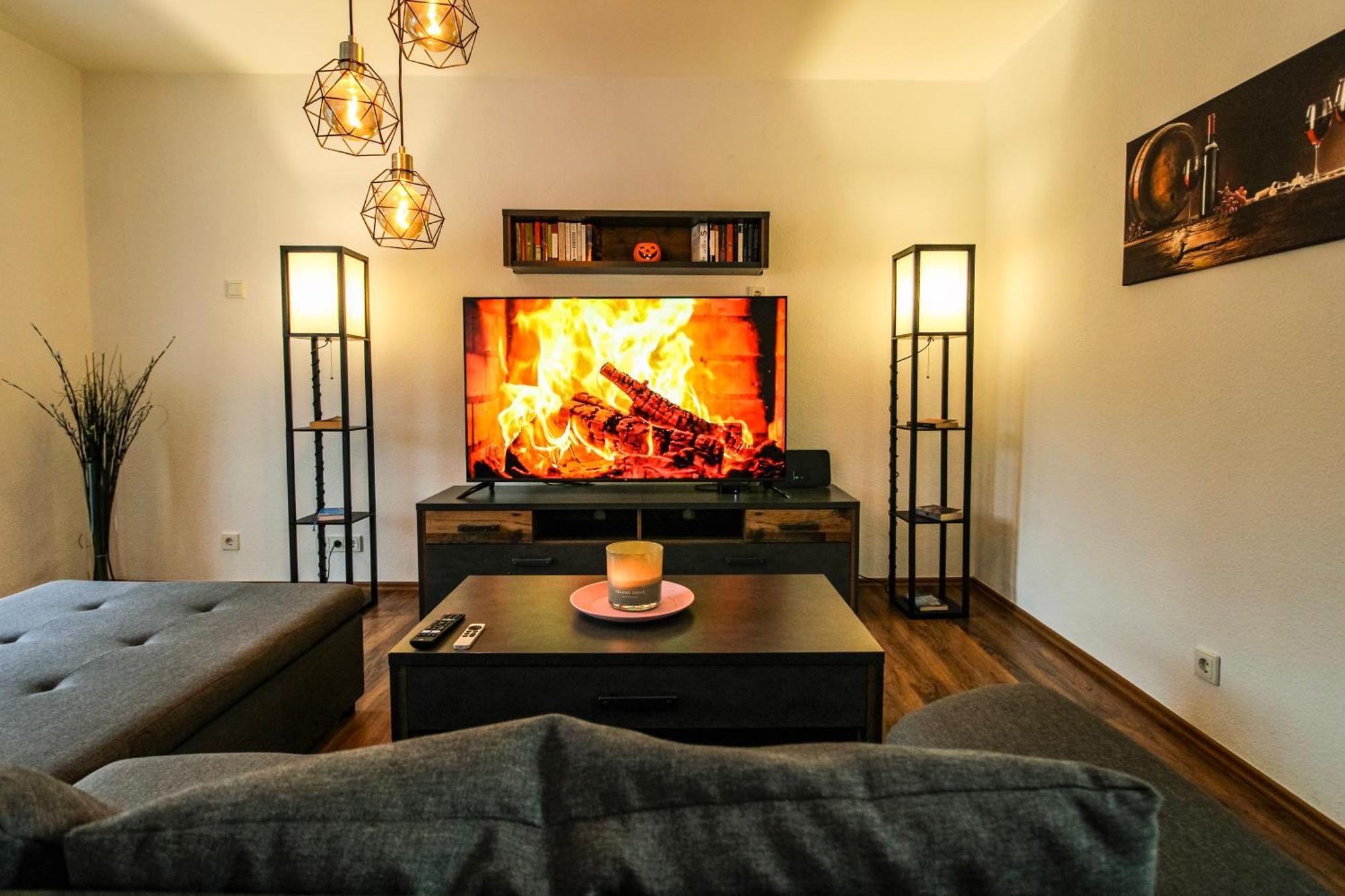 Moderne Fewo Sky Netflix Terrasse Burgblick Boxspringbett Waschtrockner Bullay Εξωτερικό φωτογραφία