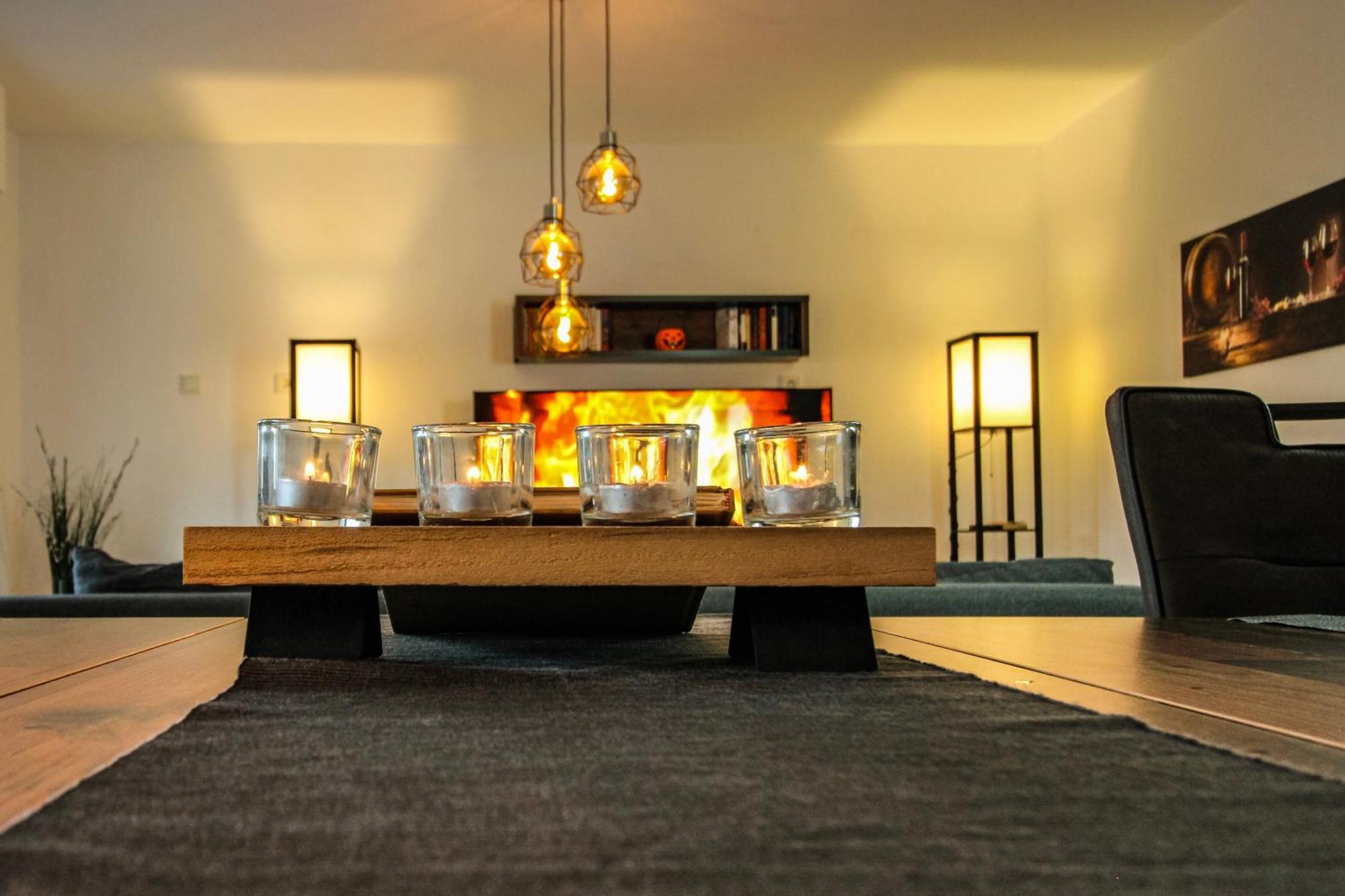 Moderne Fewo Sky Netflix Terrasse Burgblick Boxspringbett Waschtrockner Bullay Εξωτερικό φωτογραφία